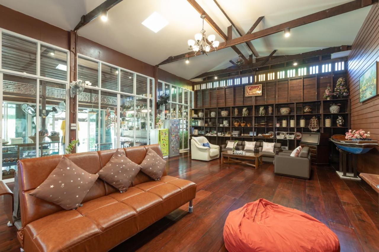 Reuan Vilawan Ratchaburi Exterior photo
